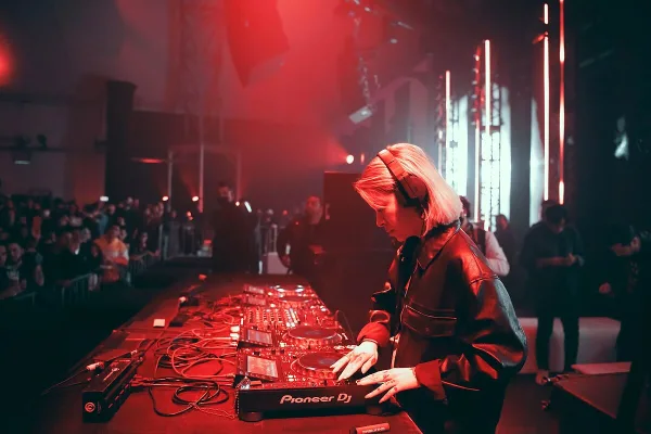 DJ Record