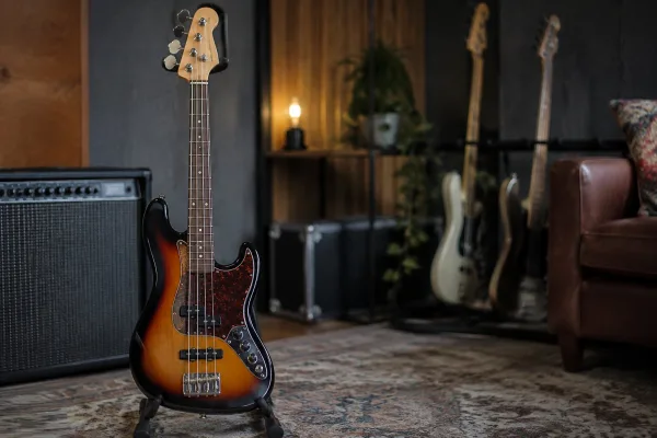 Short Scale Electric Bass