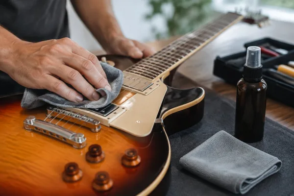 Guitar Cleaner