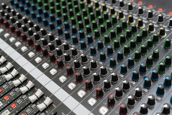 Solid State Logic Mixer