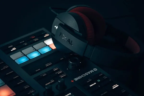 Native Instruments
