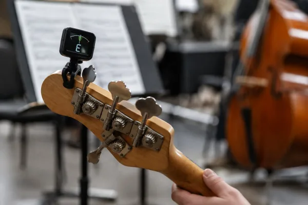 Electric Bass Tuner