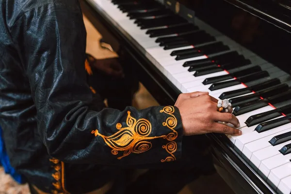 Yamaha Synth Keyboard