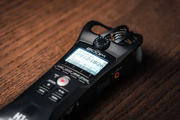 Dictaphone