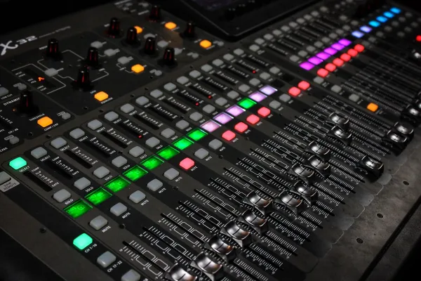 Microphone to XLR