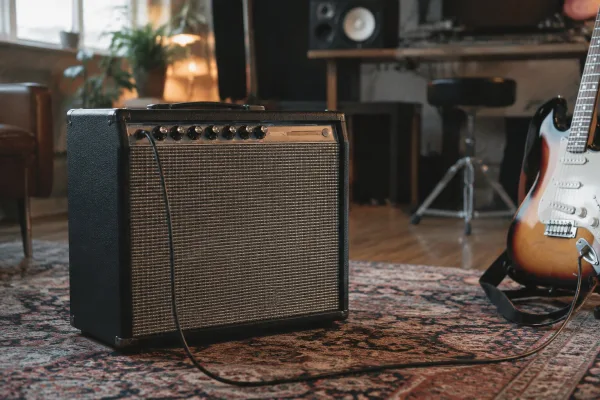 Guitar Amp Explained: Features, Types and Tips