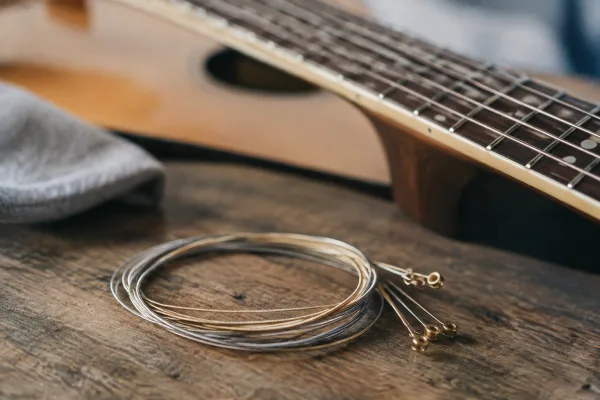 Guitar Strings for Beginners: A Complete Guide