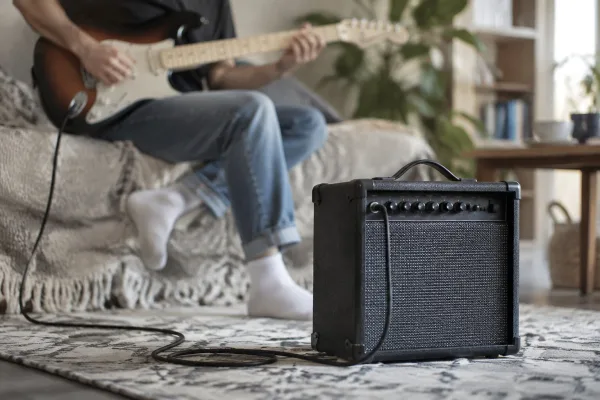 Practice Amp: A Complete Buyer's Guide