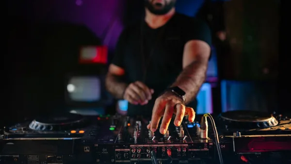 A Beginner's Guide to Hip Hop Music