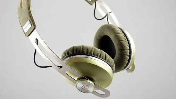 Beyerdynamic Dt 990 Pro: A Complete Buyer's Guide