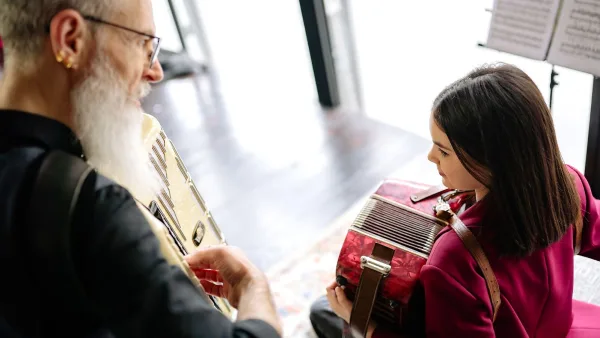 Concertina Explained: Features, Types and Tips