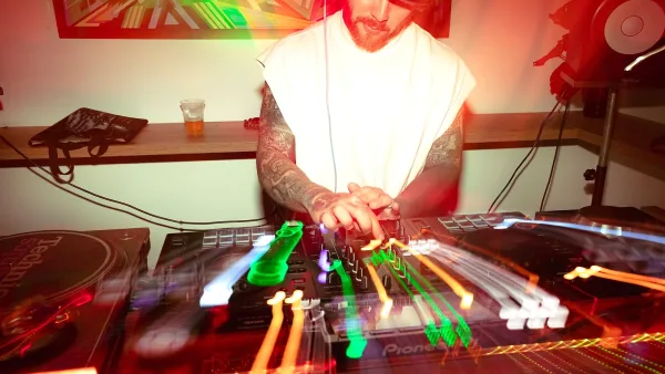 Dj Equipment: A Complete Buyer's Guide