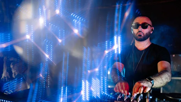 Dj Lighting Explained: Features, Types and Tips