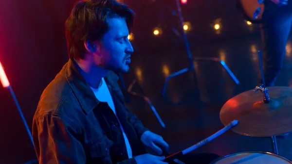 Drum Throne for Beginners: A Complete Guide
