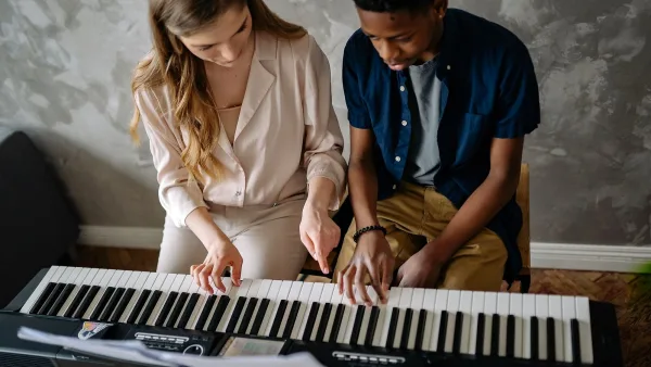 Learning Keyboard for Beginners: A Complete Guide