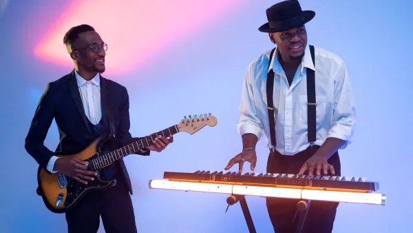 Upright Electric Bass Explained: Features, Types and Tips