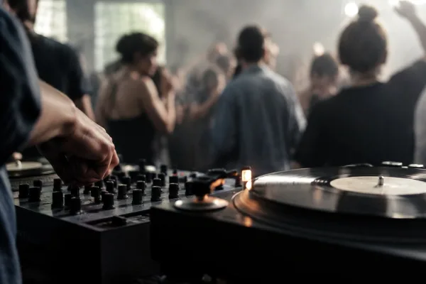 A Beginner's Guide to Acid House