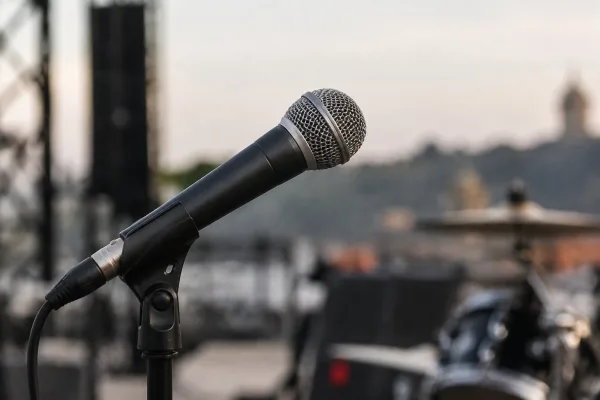 Shure Sm58: A Complete Buyer's Guide