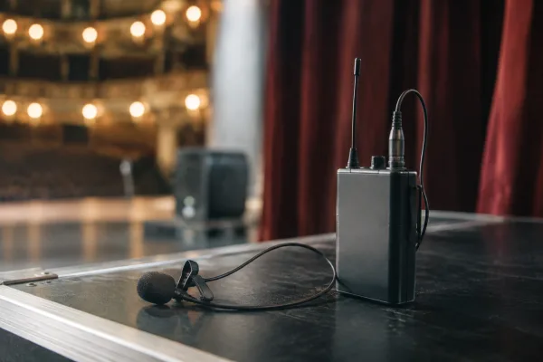 Iphone Lapel Mic Wireless: A Complete Guide