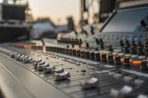 The Ultimate Guide to 24 Channel Mixer