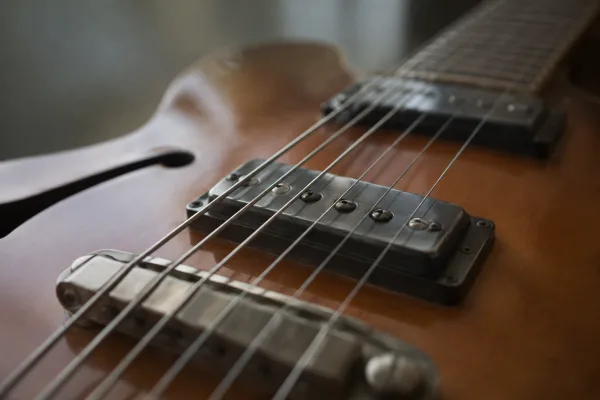 Everything You Need to Know About Flatwound Electric Bass Strings