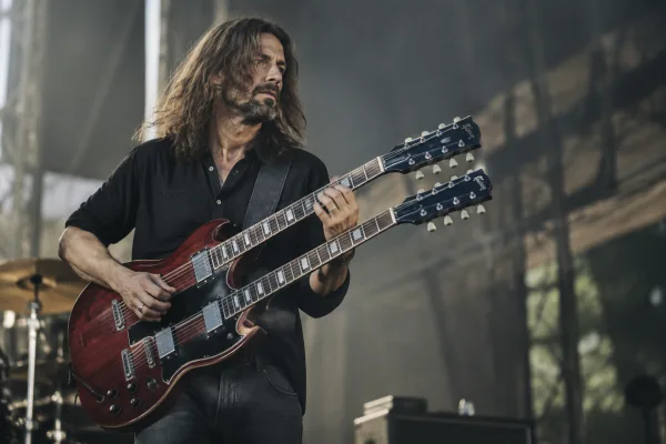 Everything You Need to Know About Epiphone Double Neck Guitar