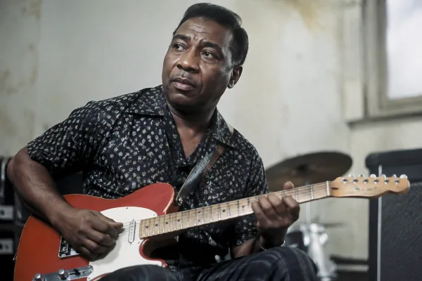 The Complete Guide to Chicago Blues
