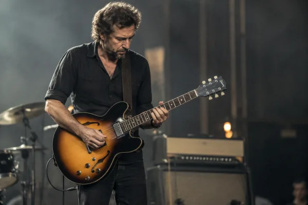 The Complete Guide to Classic 30 Peavey