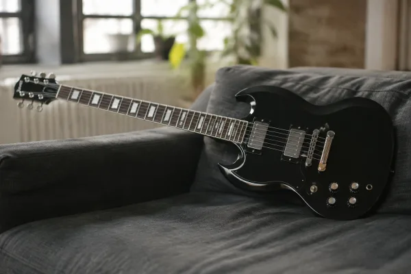The Complete Guide to Gibson Sg Left