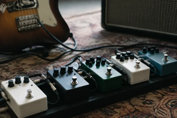 The Complete Guide to Cool Guitar Effects