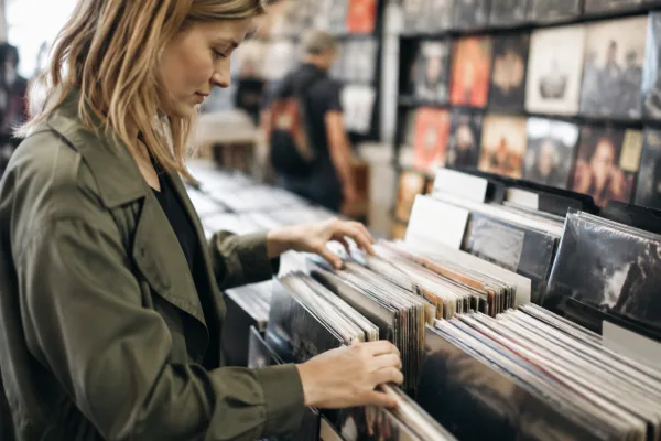 The Complete Guide to Official Singles Chart Top 100