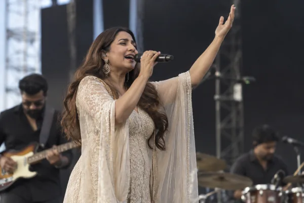 The Complete Guide to Bollywood Music