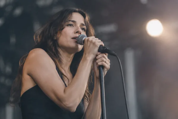 The Complete Guide to Stage Mic
