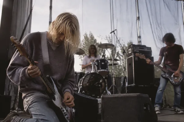 The Complete Guide to Grunge 1990S