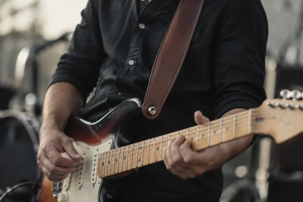 The Complete Guide to Fender Straps Guitar