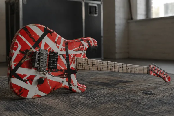 The Complete Guide to Peavey Evh Guitar