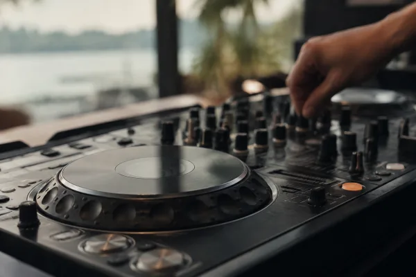 The Complete Guide to Dj Controller Stand