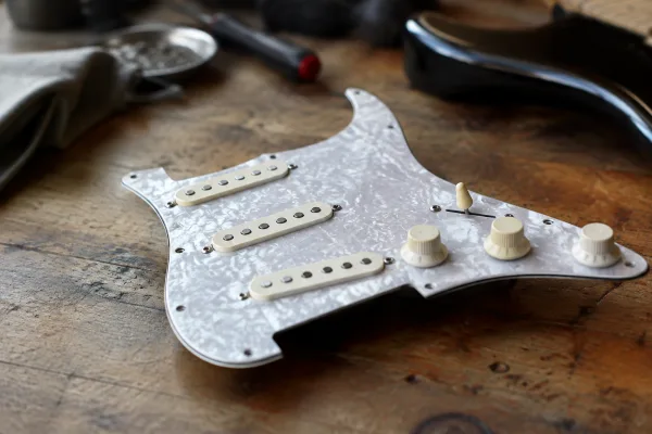 The Complete Guide to Fender Stratocaster Pickguard