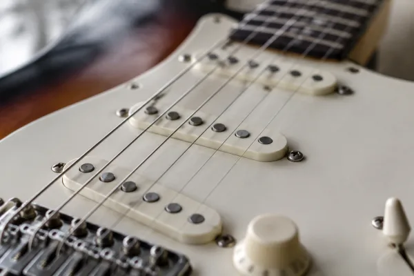 The Complete Guide to Pickup Fender