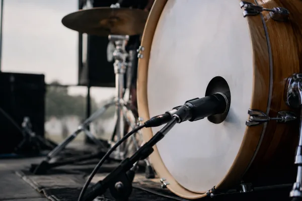 The Complete Guide to Bass Drum Mics
