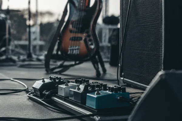 The Complete Guide to Distortion Pedals For Bass