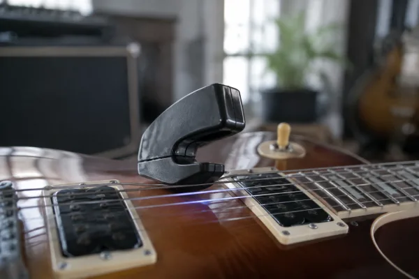The Complete Guide to E Bow Guitar