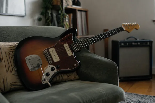 The Complete Guide to Jaguar Guitar Squier