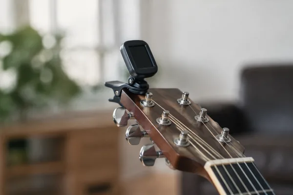 The Complete Guide to Guitar Tuner Clip