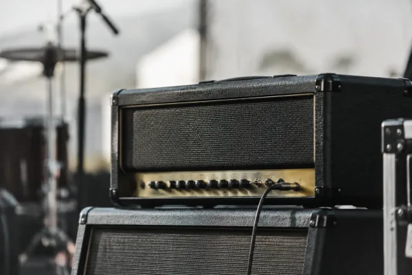 The Complete Guide to Amp Head Guitar
