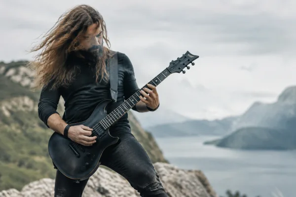 The Complete Guide to Guitars For Heavy Metal