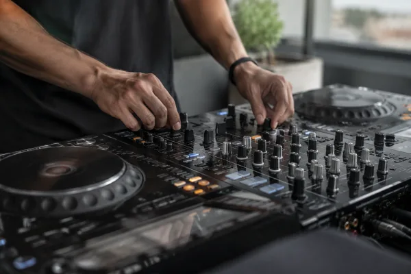 The Complete Guide to Pioneer Mixing Console