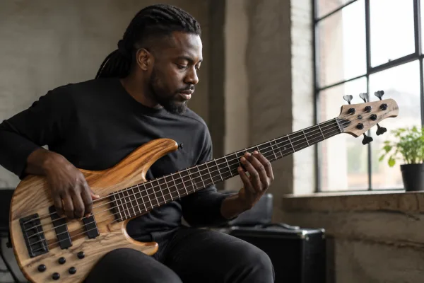 The Complete Guide to Ibanez Bass 5 String