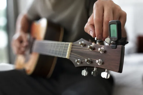 The Complete Guide to Guitar String Tuner