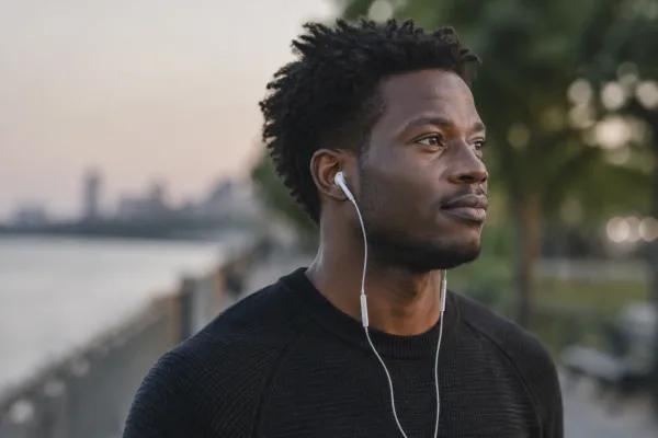 The Complete Guide to In Earbud Headphones